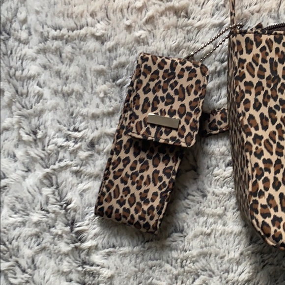 Vintage St. John’s Bay Cheetah Print Purse - Picture 3 of 6